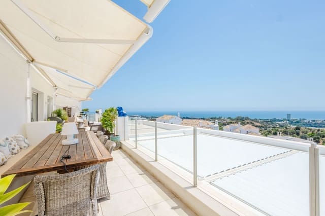 3 soverom Penthouse til salgs i Marbella med svømmebasseng garasje - € 890 000 (Ref: 9937476)
