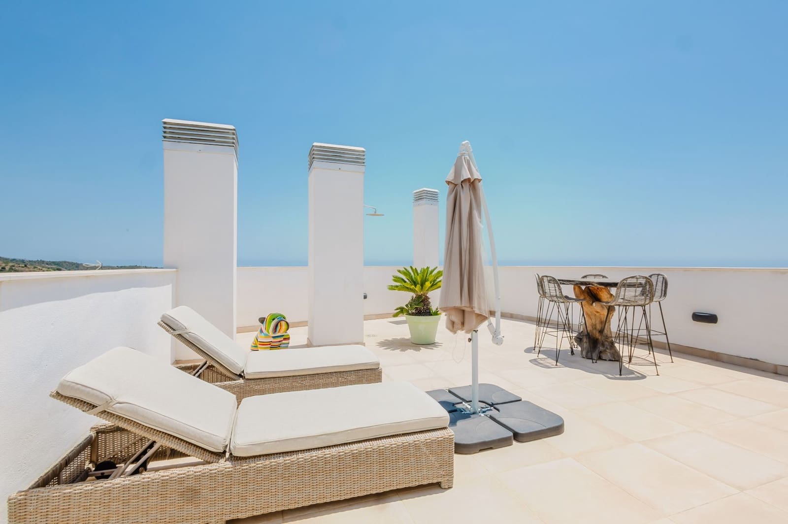 3 soverom Penthouse til salgs i Marbella med svømmebasseng garasje - € 890 000 (Ref: 9937476)