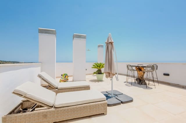 3 soverom Penthouse til salgs i Marbella med svømmebasseng garasje - € 890 000 (Ref: 9937476)