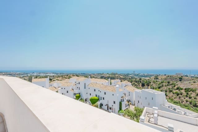 3 soverom Penthouse til salgs i Marbella med svømmebasseng garasje - € 890 000 (Ref: 9937476)