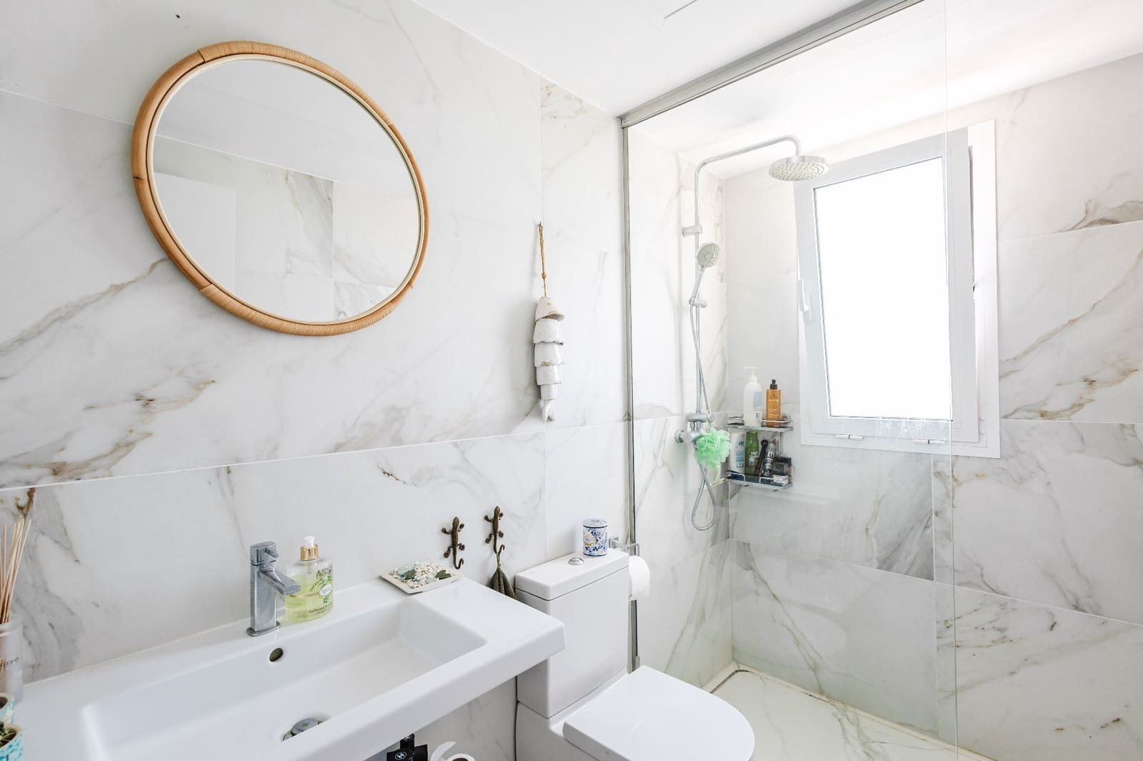 3 soverom Penthouse til salgs i Marbella med svømmebasseng garasje - € 890 000 (Ref: 9937476)