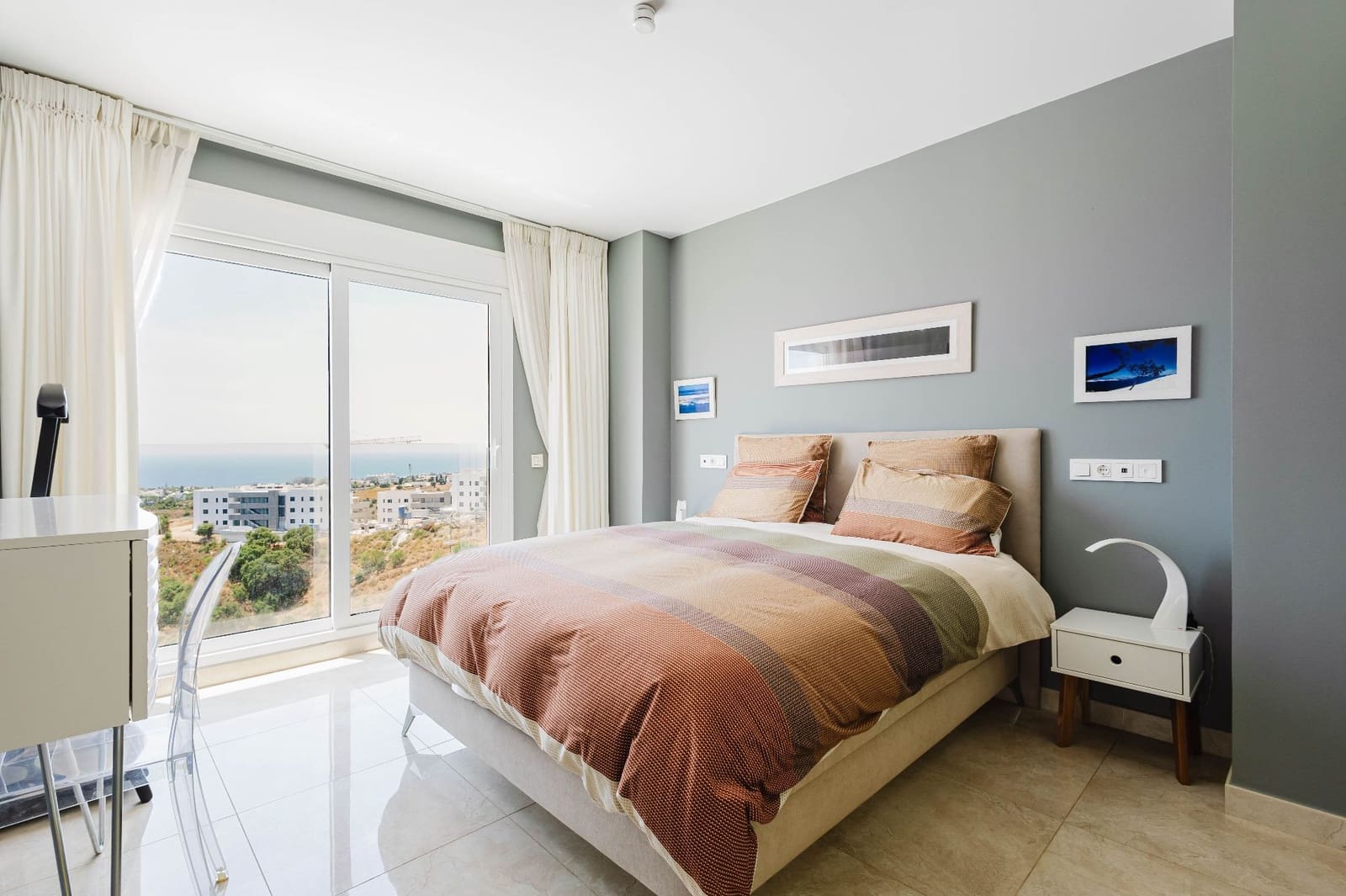 3 soverom Penthouse til salgs i Marbella med svømmebasseng garasje - € 890 000 (Ref: 9937476)