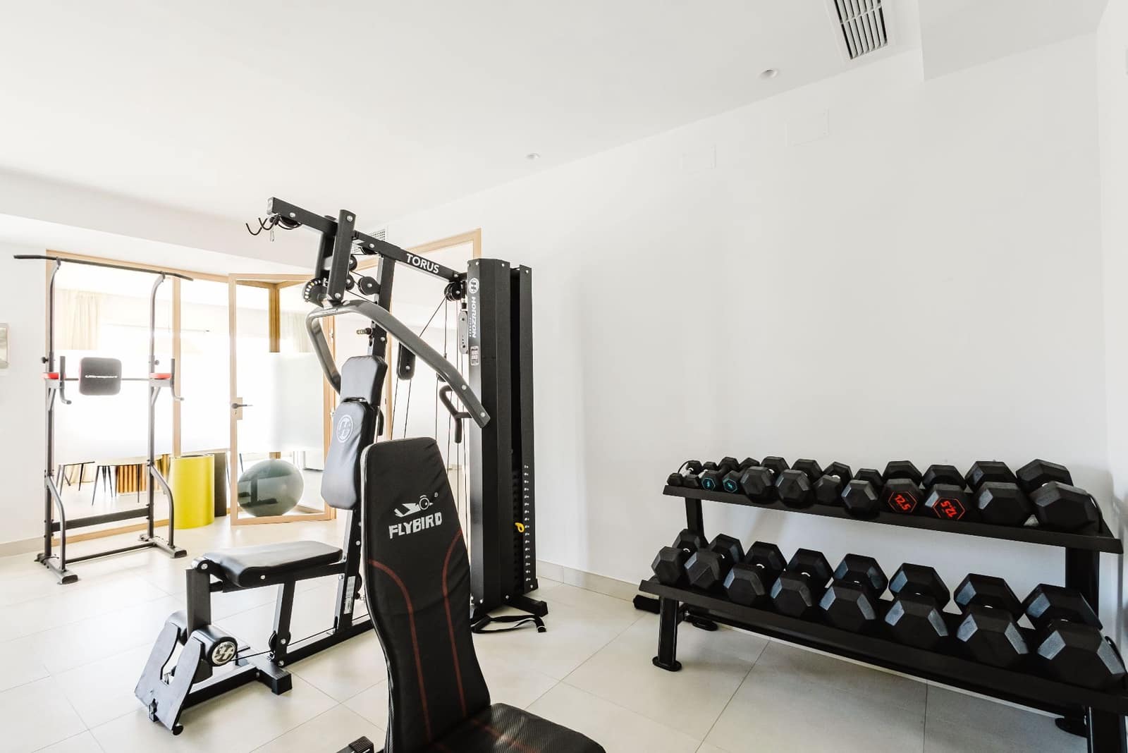 3 soverom Penthouse til salgs i Marbella med svømmebasseng garasje - € 890 000 (Ref: 9937476)