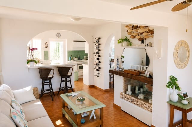Chalet de 4 habitaciones en Benalmádena en venta con piscina - 1.100.000 € (Ref: 9939319)