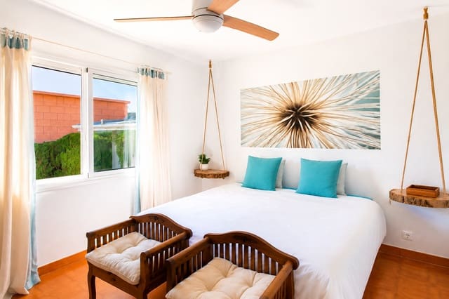 Chalet de 4 habitaciones en Benalmádena en venta con piscina - 1.100.000 € (Ref: 9939319)