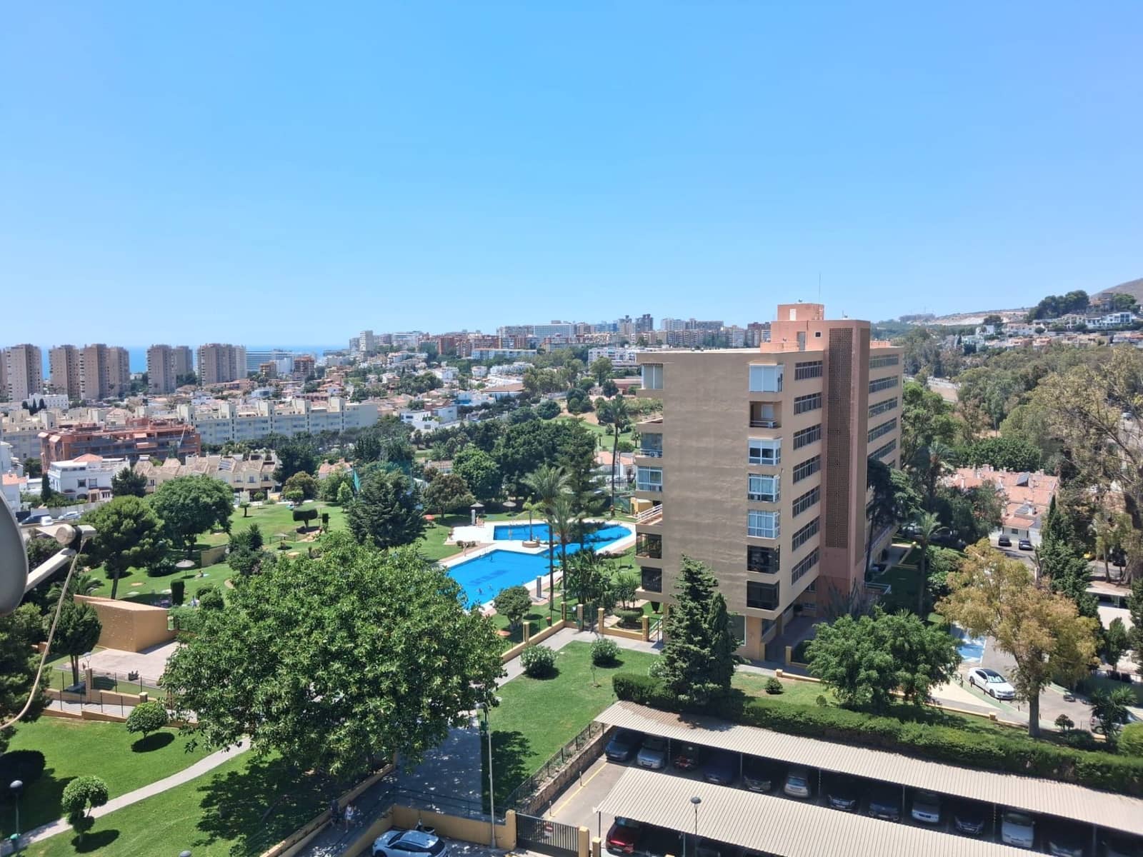 Apartamento para venda em Torremolinos com piscina garagem - 192 000 € (Ref: 9939321)