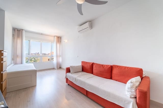 1 soveværelse Lejlighed til salg i Torremolinos med swimmingpool garage - € 192.000 (Ref: 9939321)
