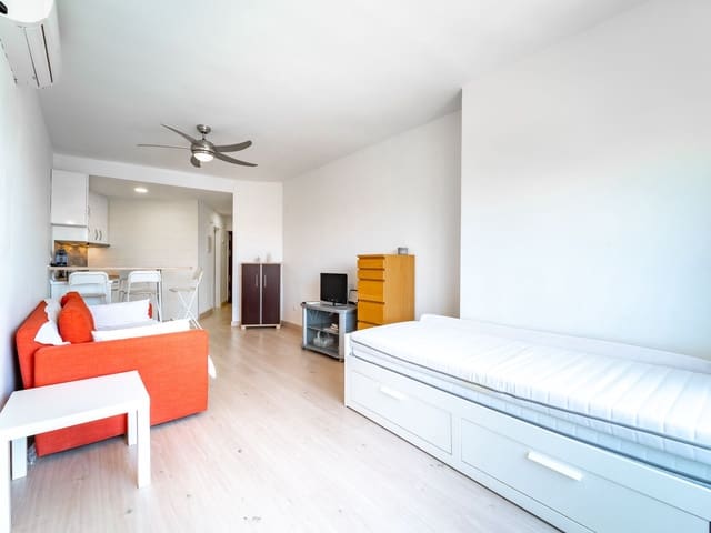 1 soveværelse Lejlighed til salg i Torremolinos med swimmingpool garage - € 192.000 (Ref: 9939321)
