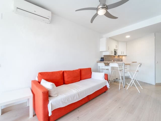1 soveværelse Lejlighed til salg i Torremolinos med swimmingpool garage - € 192.000 (Ref: 9939321)