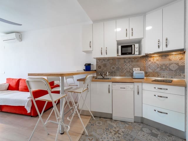 1 soveværelse Lejlighed til salg i Torremolinos med swimmingpool garage - € 192.000 (Ref: 9939321)