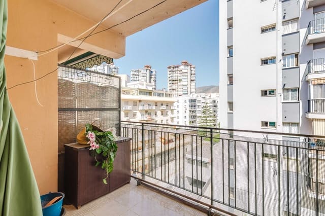 3 soveværelse Lejlighed til salg i Torremolinos - € 245.000 (Ref: 9949126)