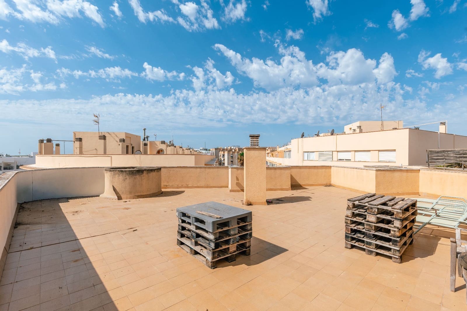 3 bedroom Flat for sale in Ibiza / Eivissa town with garage - € 585,000 (Ref: 9949127)