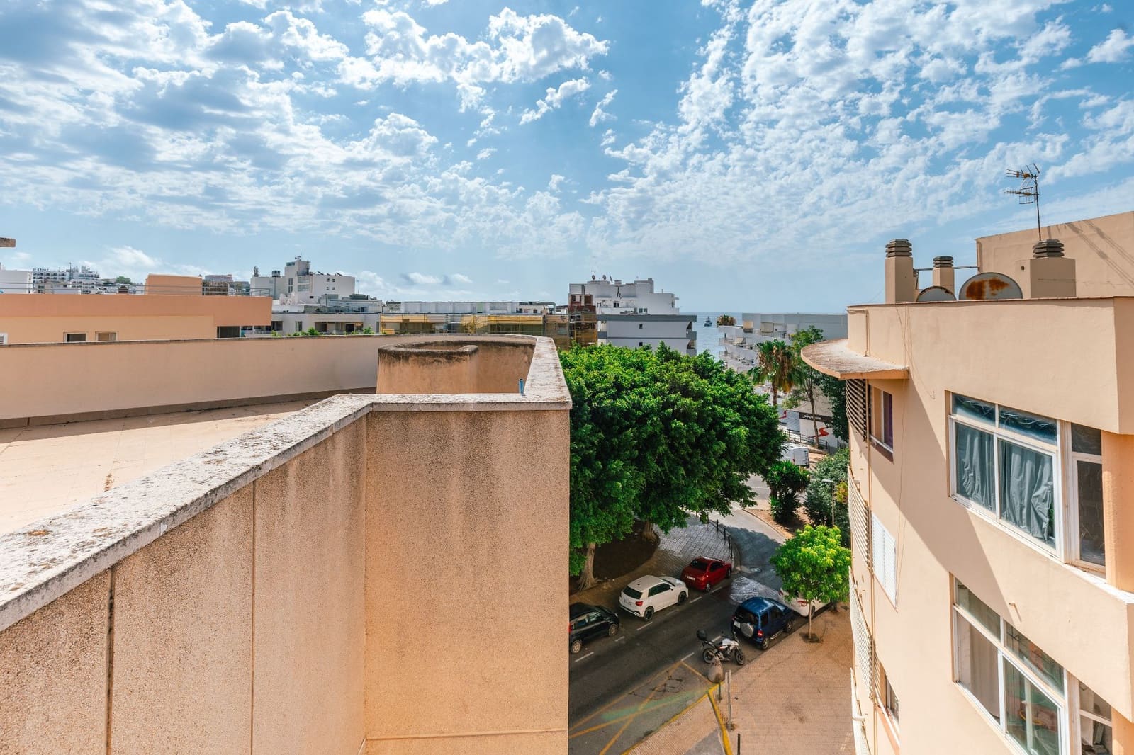 3 bedroom Flat for sale in Ibiza / Eivissa town with garage - € 585,000 (Ref: 9949127)