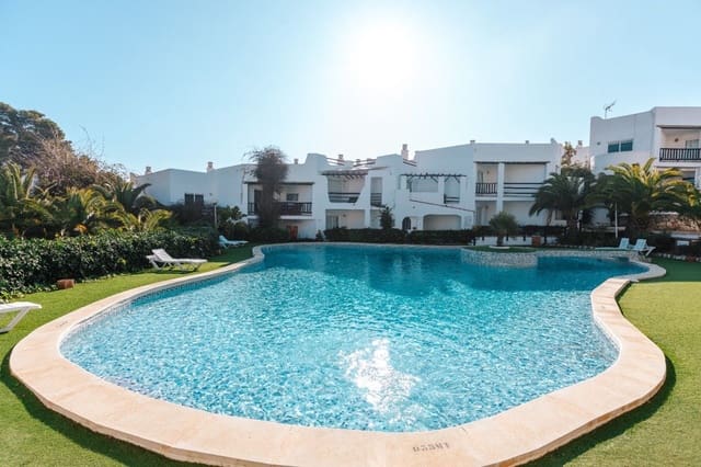 Piso de 1 habitación en Santa Eulalia / Santa Eularia en venta con piscina - 350.000 € (Ref: 9950987)