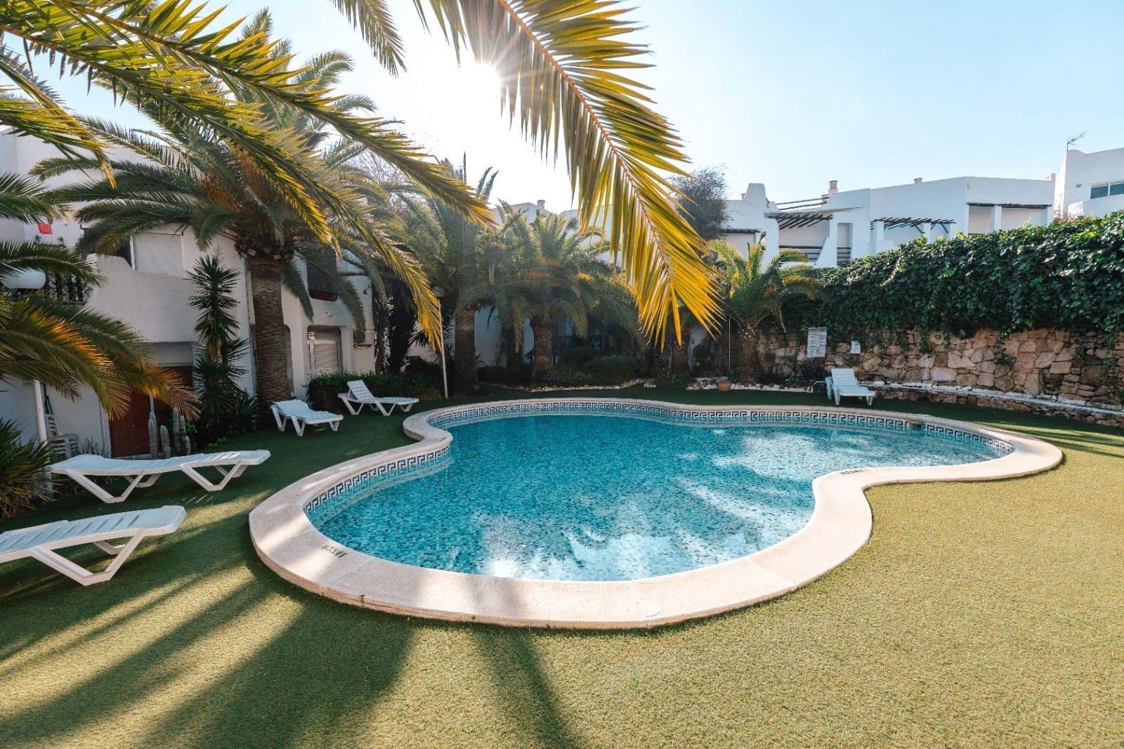 Piso de 1 habitación en Santa Eulalia / Santa Eularia en venta con piscina - 350.000 € (Ref: 9950987)