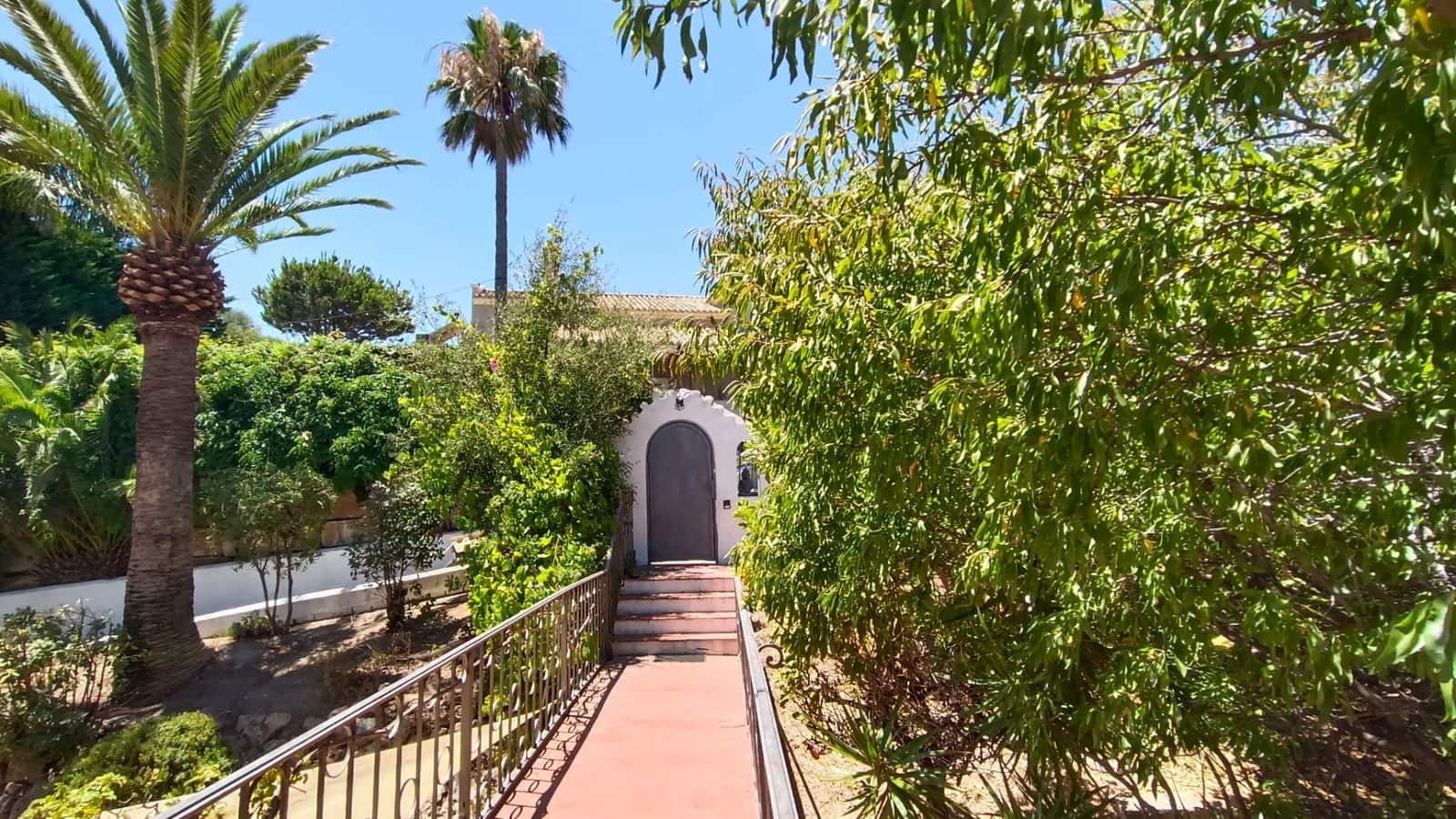 3 bedroom Villa for sale in Buenas Noches with pool garage - € 900,000 (Ref: 9953695)