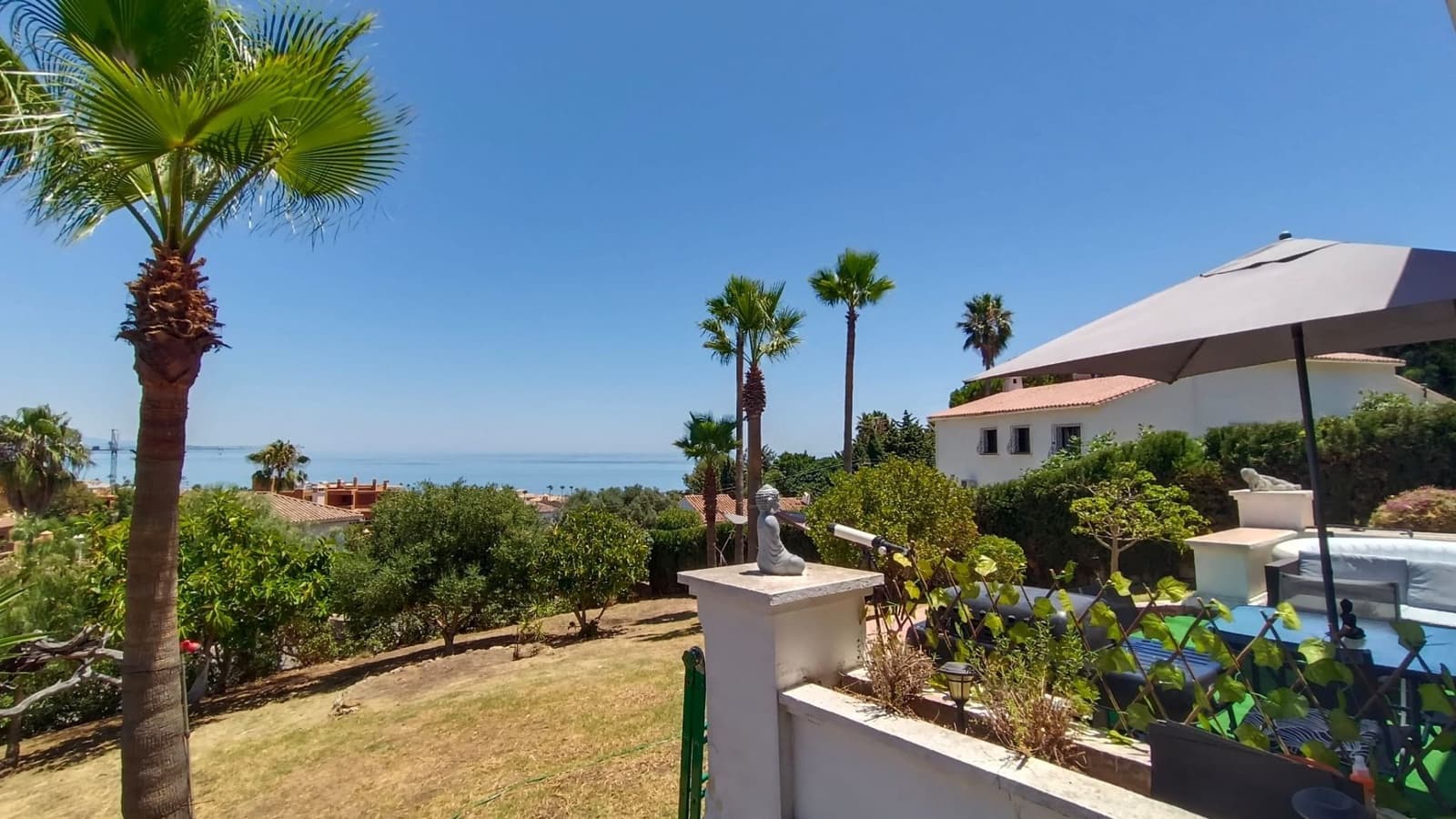 3 bedroom Villa for sale in Buenas Noches with pool garage - € 900,000 (Ref: 9953695)