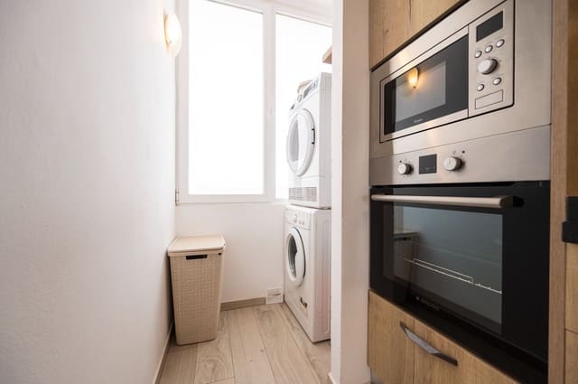 3 soveværelse Lejlighed til salg i Santa Eulalia / Santa Eularia - € 695.000 (Ref: 9956741)