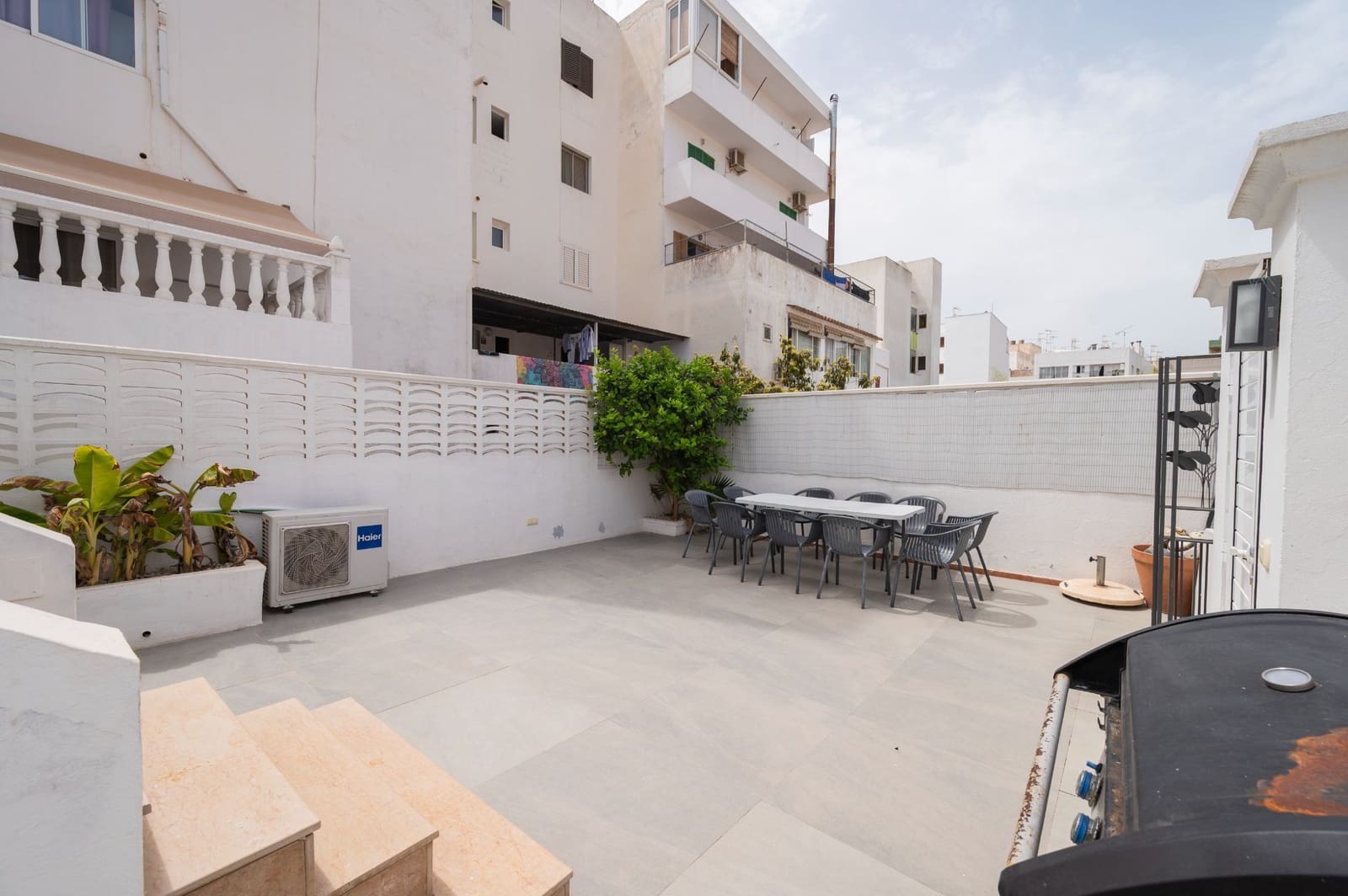 3 bedroom Flat for sale in Santa Eulalia / Santa Eularia - € 695,000 (Ref: 9956741)