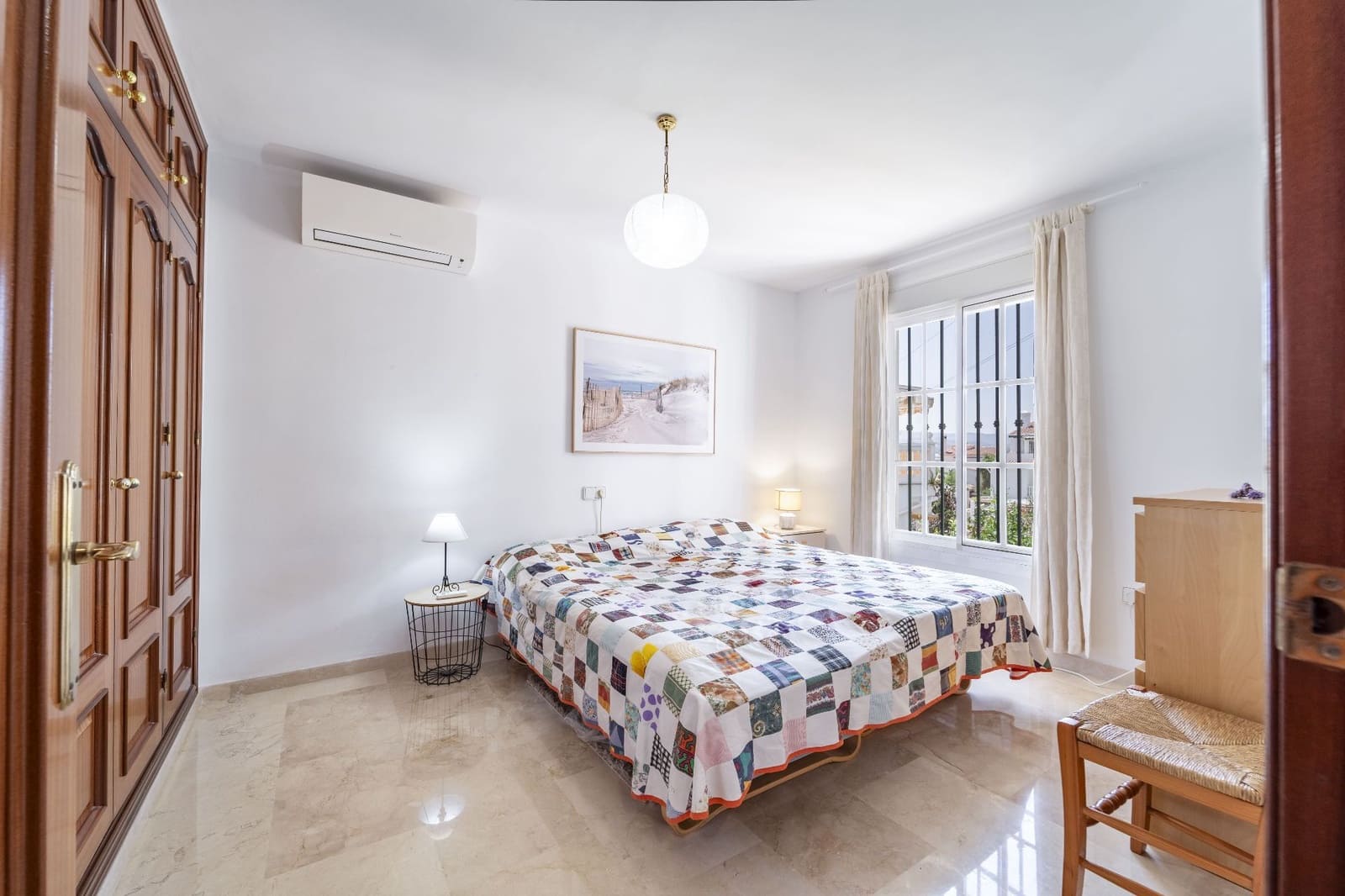 4 bedroom Villa for sale in Velez-Malaga with pool garage - € 669,000 (Ref: 9956742)