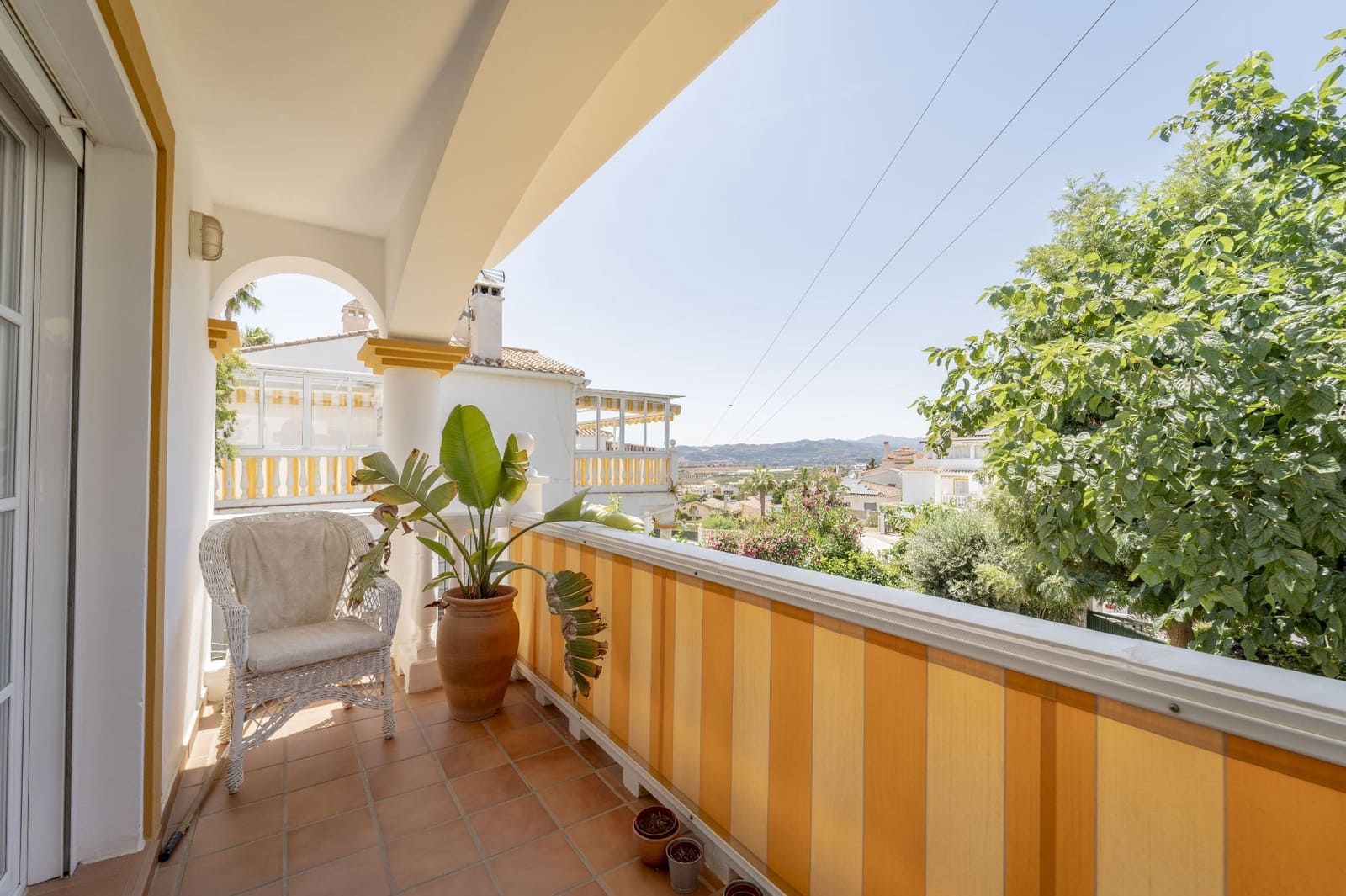 4 bedroom Villa for sale in Velez-Malaga with pool garage - € 669,000 (Ref: 9956742)