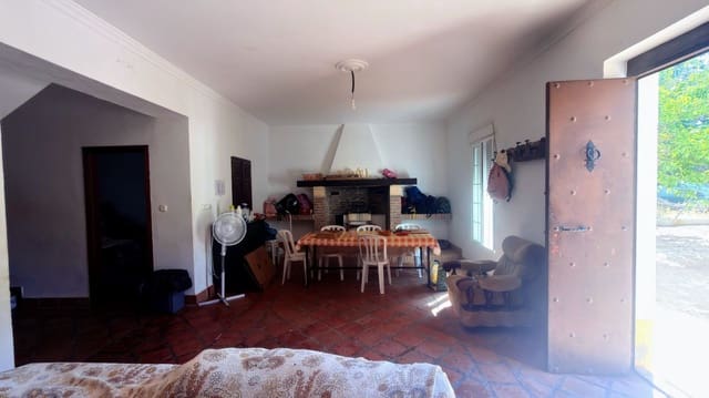 6 slaapkamer Finca/Landhuis te koop in Antequera met zwembad garage - € 500.000 (Ref: 9956743)