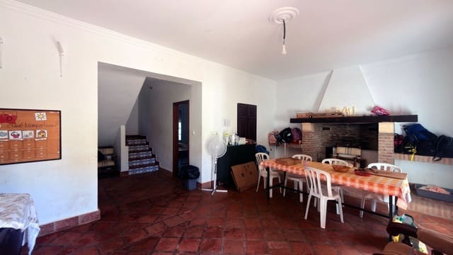 6 slaapkamer Finca/Landhuis te koop in Antequera met zwembad garage - € 500.000 (Ref: 9956743)