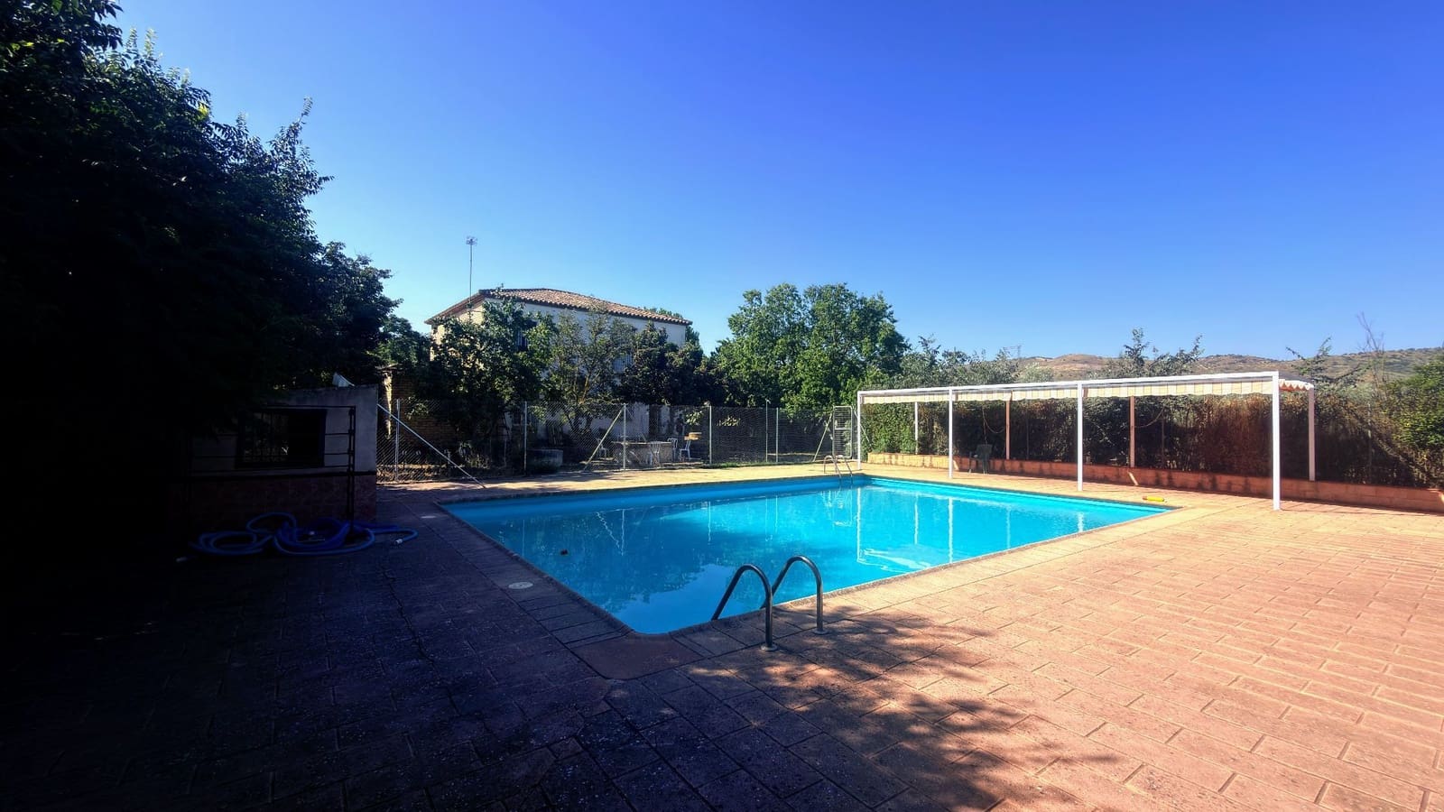6 slaapkamer Finca/Landhuis te koop in Antequera met zwembad garage - € 500.000 (Ref: 9956743)