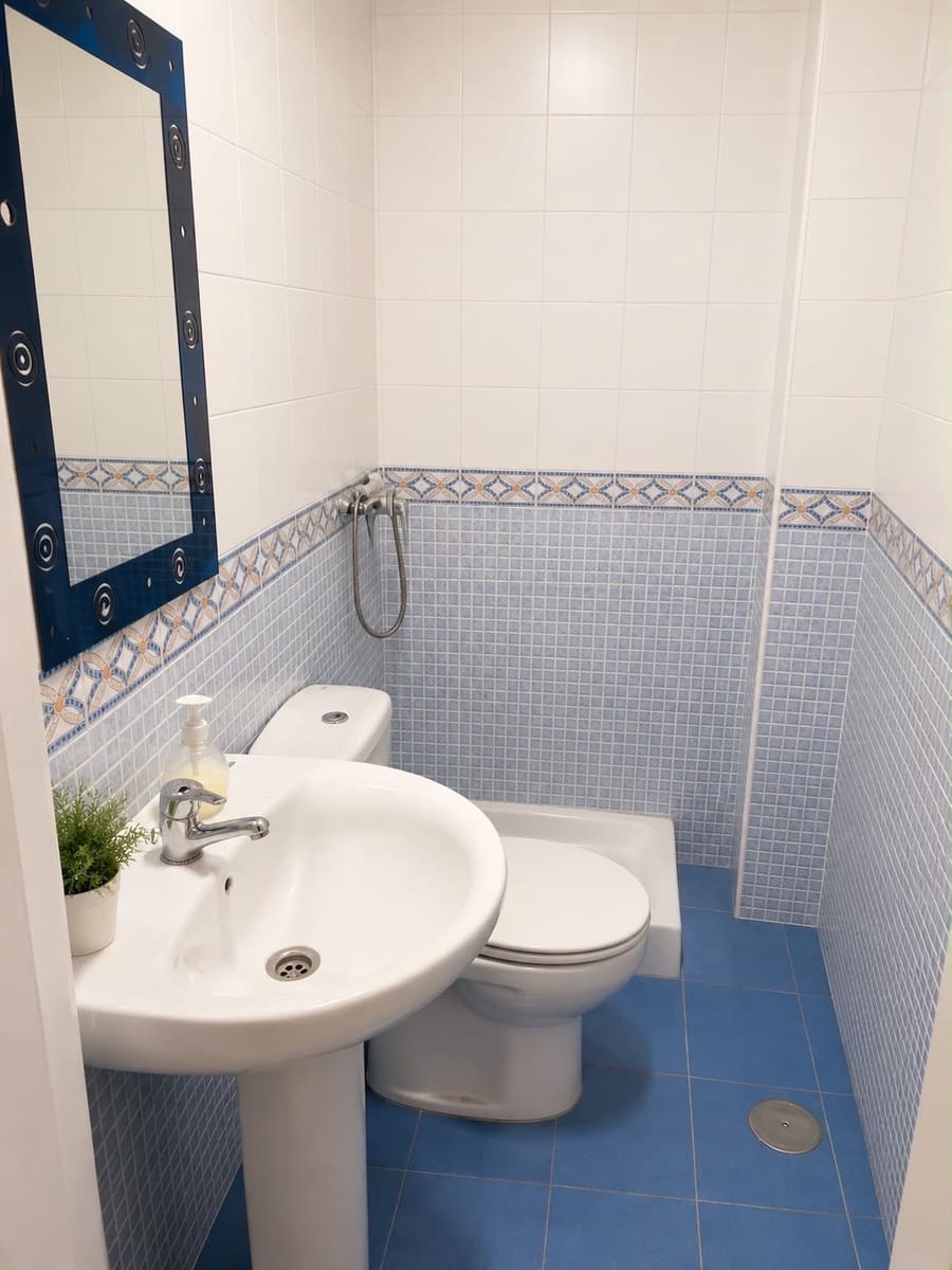 2 bedroom Flat for sale in Rincon de la Victoria with garage - € 311,000 (Ref: 9959115)
