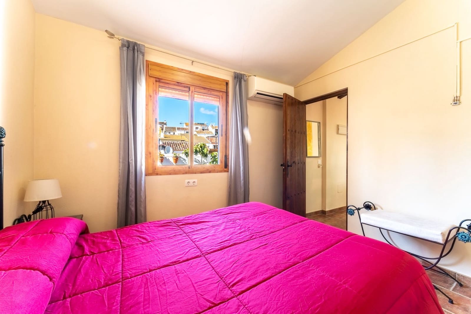 4 slaapkamer Halfvrijstaande villa te koop in Ardales - € 385.000 (Ref: 9959117)