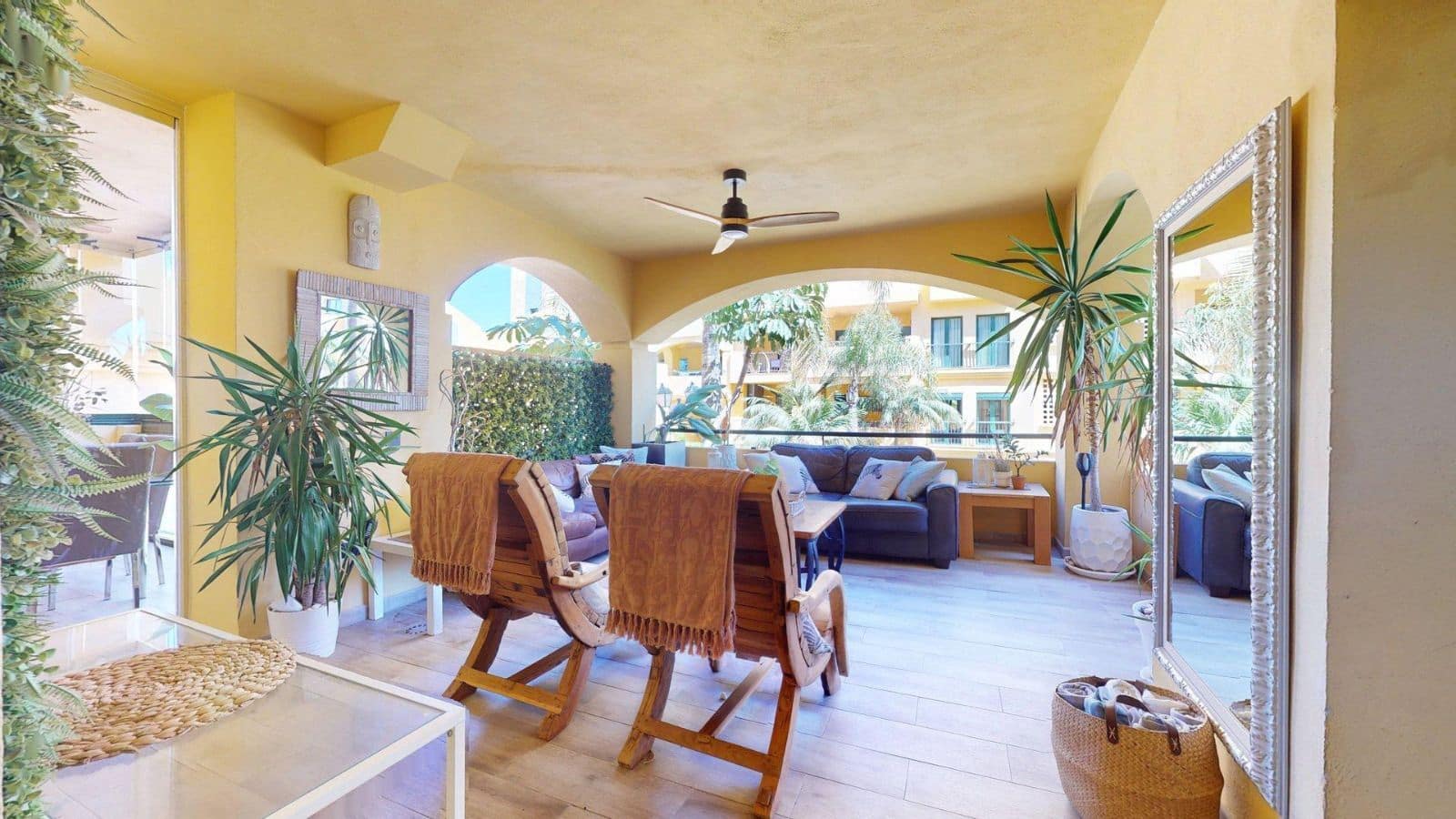 3 soverom Leilighet til salgs i Marbella med svømmebasseng garasje - € 595 000 (Ref: 9961973)