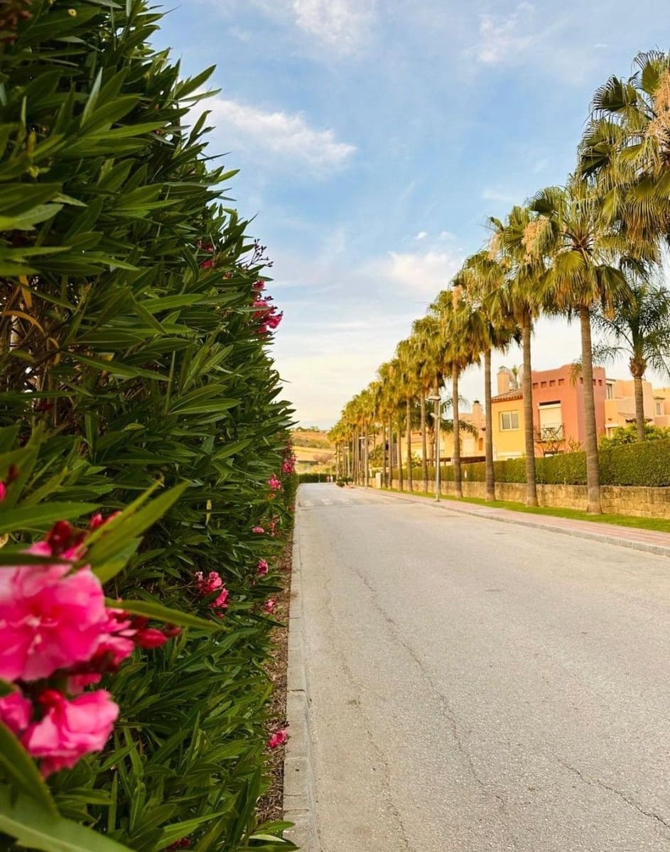 3 sovrum Semi-fristående Villa till salu i Marbella - 575 000 € (Ref: 9961975)
