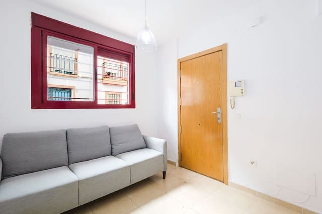 1 soverom Leilighet til salgs i Málaga by - € 165 000 (Ref: 9966110)