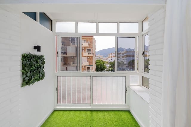 1 soveværelse Lejlighed til salg i Benalmádena med swimmingpool - € 165.000 (Ref: 9969188)