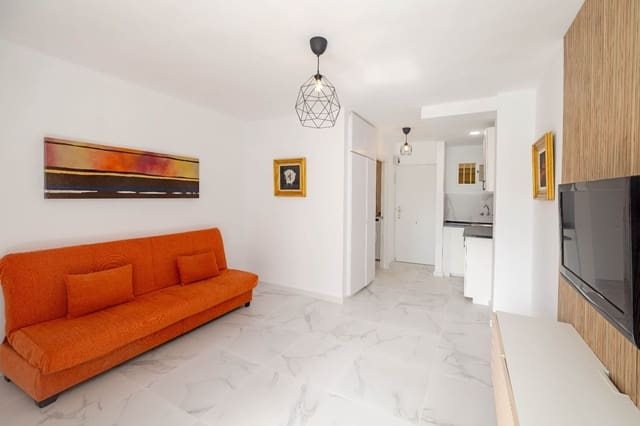 1 soveværelse Lejlighed til salg i Benalmádena med swimmingpool - € 165.000 (Ref: 9969188)