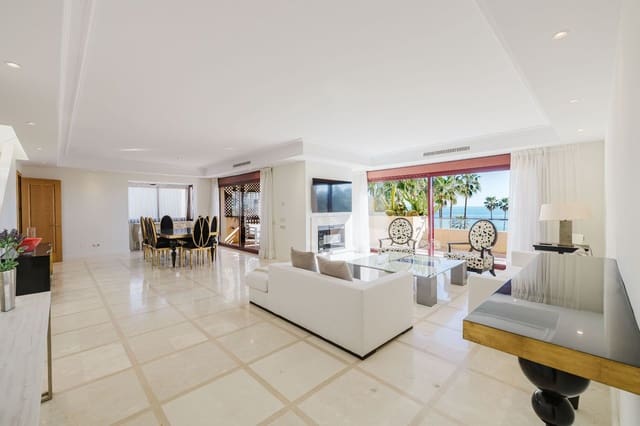 3 soverom Hus til salgs i Costalita, Estepona med svømmebasseng garasje - € 2 795 000 (Ref: 9969189)