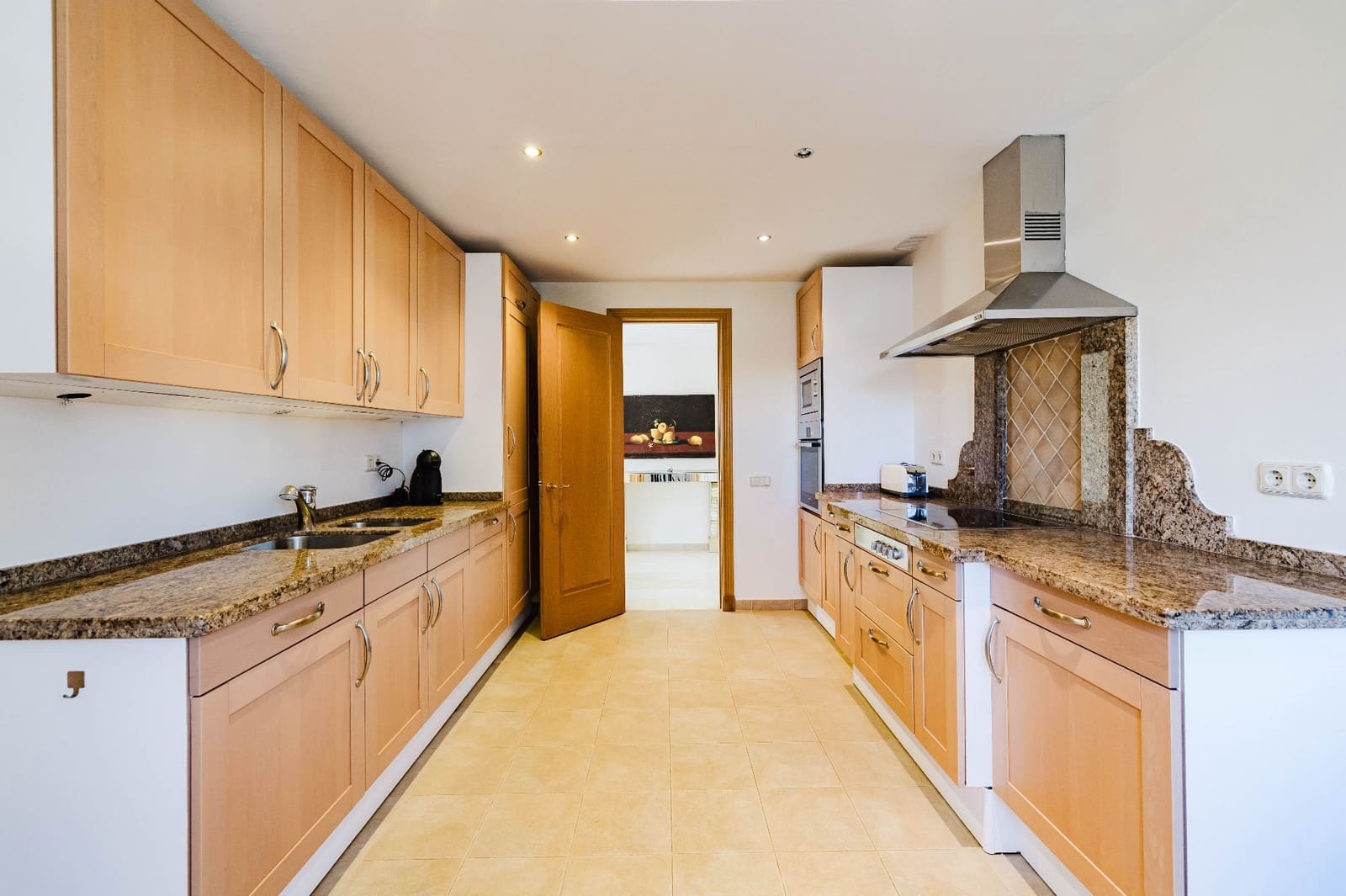 3 sypialnia Dom na sprzedaż w Costalita z basenem garażem - 2 795 000 € (Ref: 9969189)