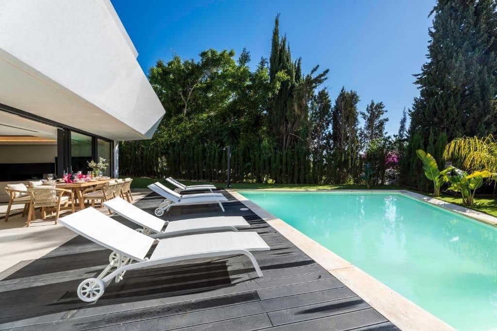 4 soverom Villa til salgs i Marbella med svømmebasseng garasje - € 1 895 000 (Ref: 9969191)