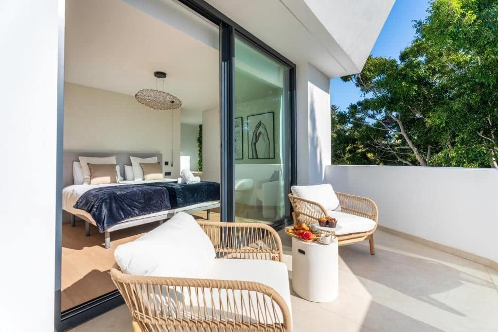4 soverom Villa til salgs i Marbella med svømmebasseng garasje - € 1 895 000 (Ref: 9969191)