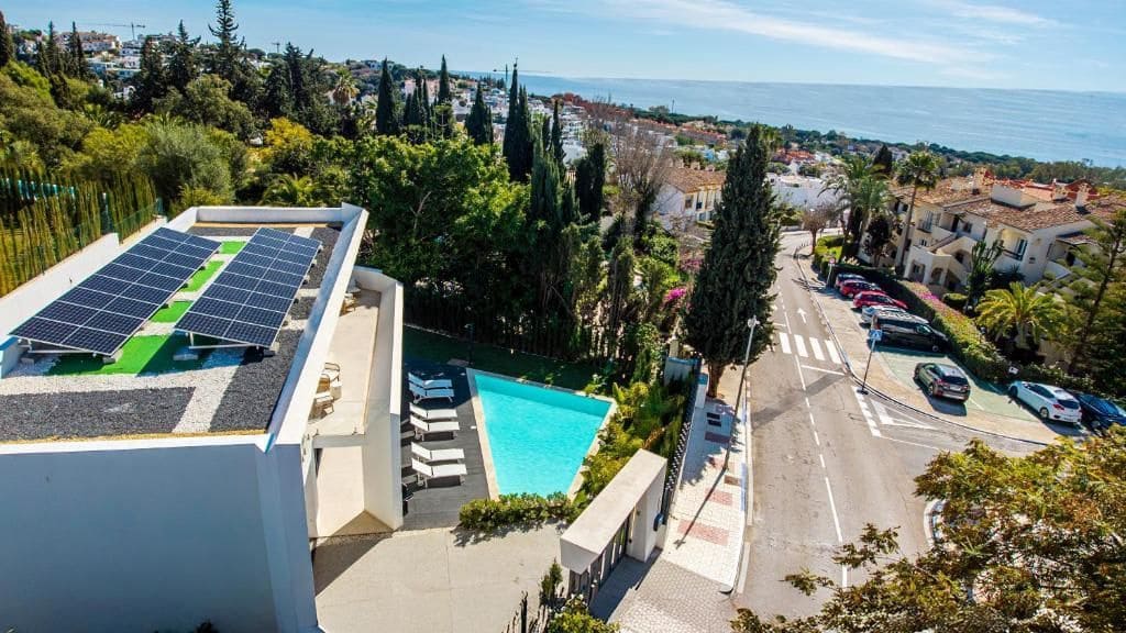 4 soverom Villa til salgs i Marbella med svømmebasseng garasje - € 1 895 000 (Ref: 9969191)
