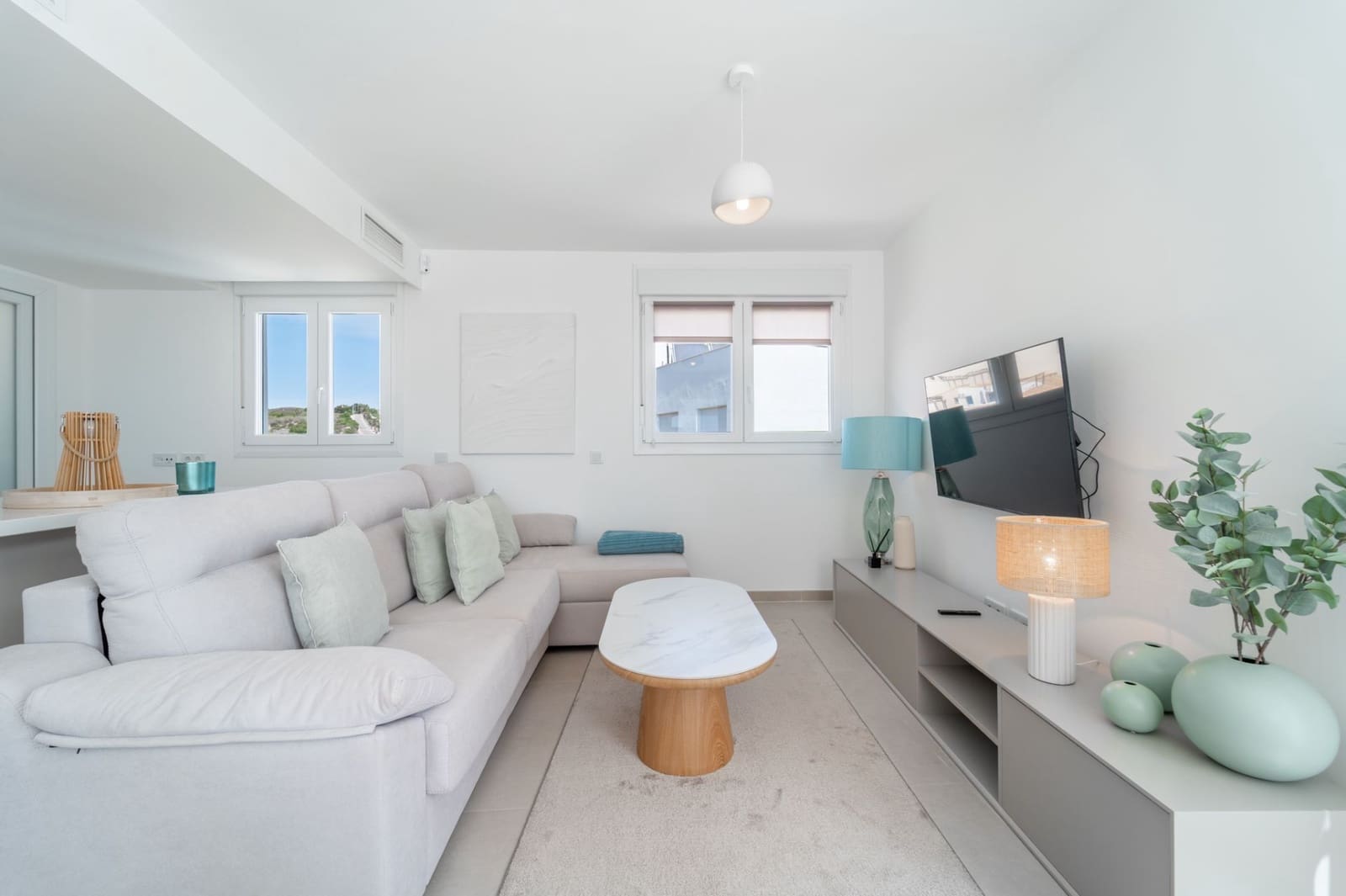 2 Zimmer Wohnung zu verkaufen in Manilva mit Pool Garage - 620.000 € (Ref: 9972837)