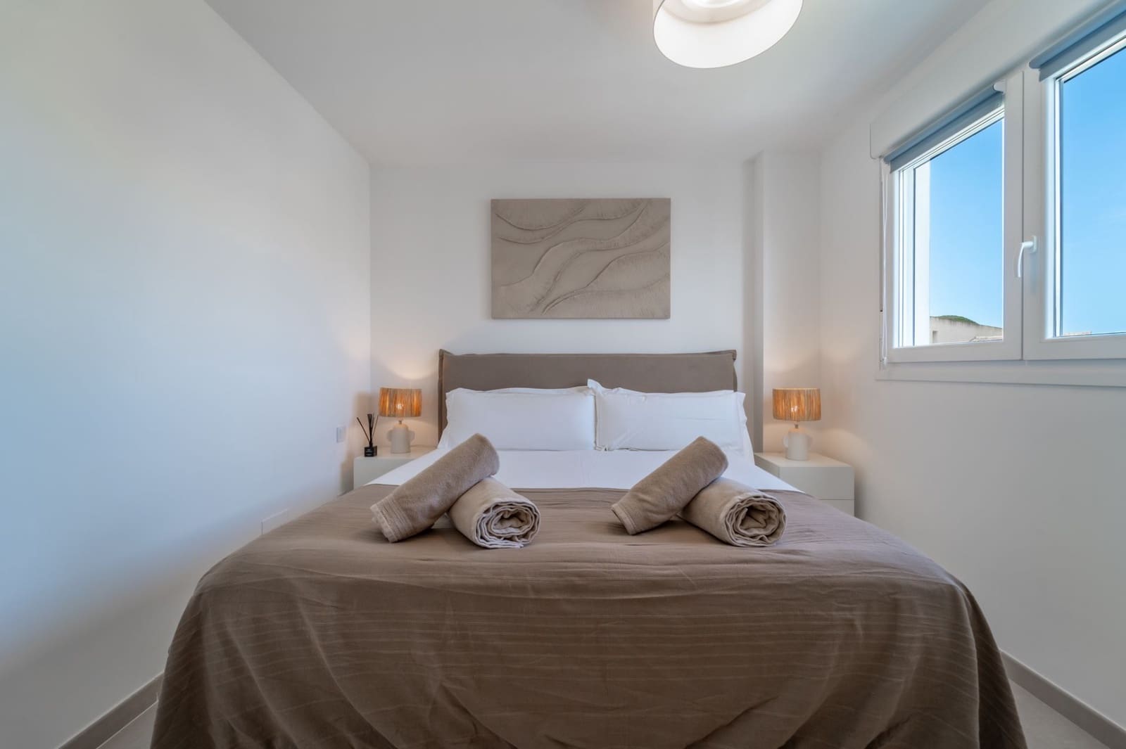 2 Zimmer Wohnung zu verkaufen in Manilva mit Pool Garage - 620.000 € (Ref: 9972837)