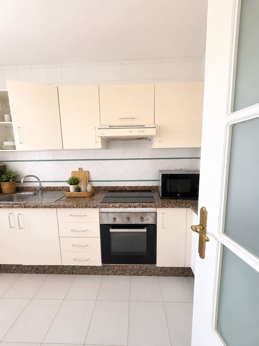 3 soverom Penthouse til salgs i Marbella - € 445 000 (Ref: 9972838)