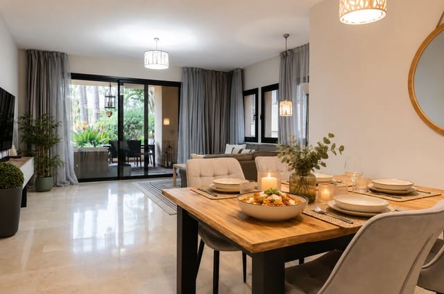 Piso de 3 habitaciones en El Paraiso, Estepona en venta con piscina - 520.000 € (Ref: 9976758)