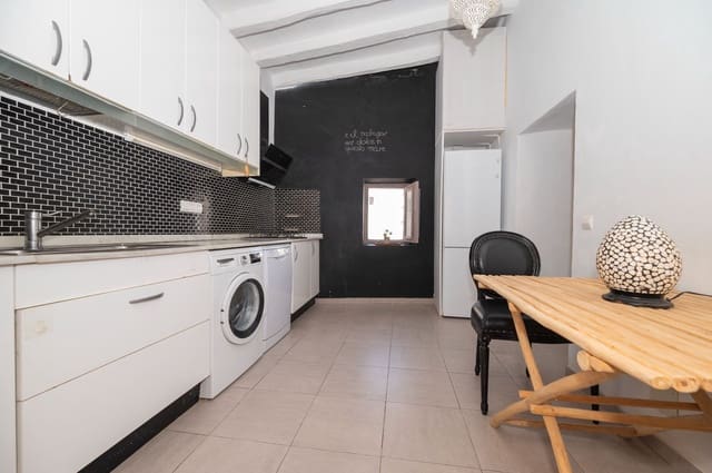 5 soveværelse Lejlighed til salg i Ibiza by - € 680.000 (Ref: 9976761)