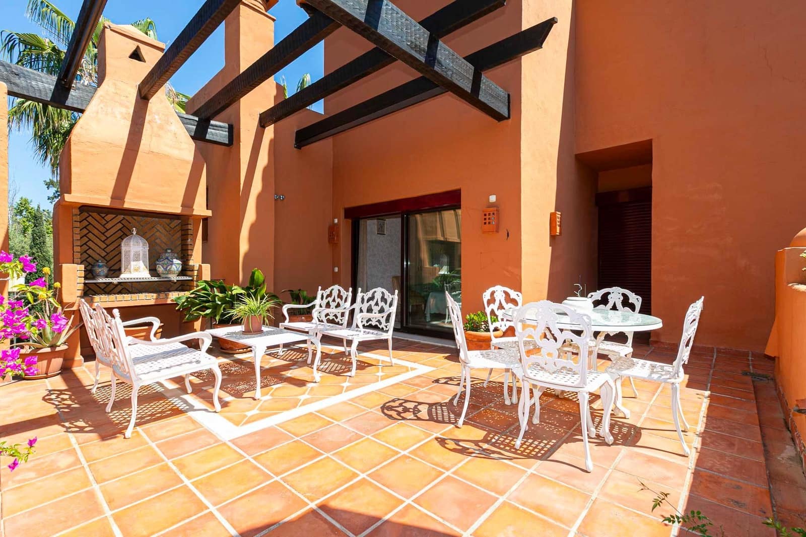 3 soveværelse Lejlighed til salg i Marbella med swimmingpool garage - € 1.950.000 (Ref: 9976763)
