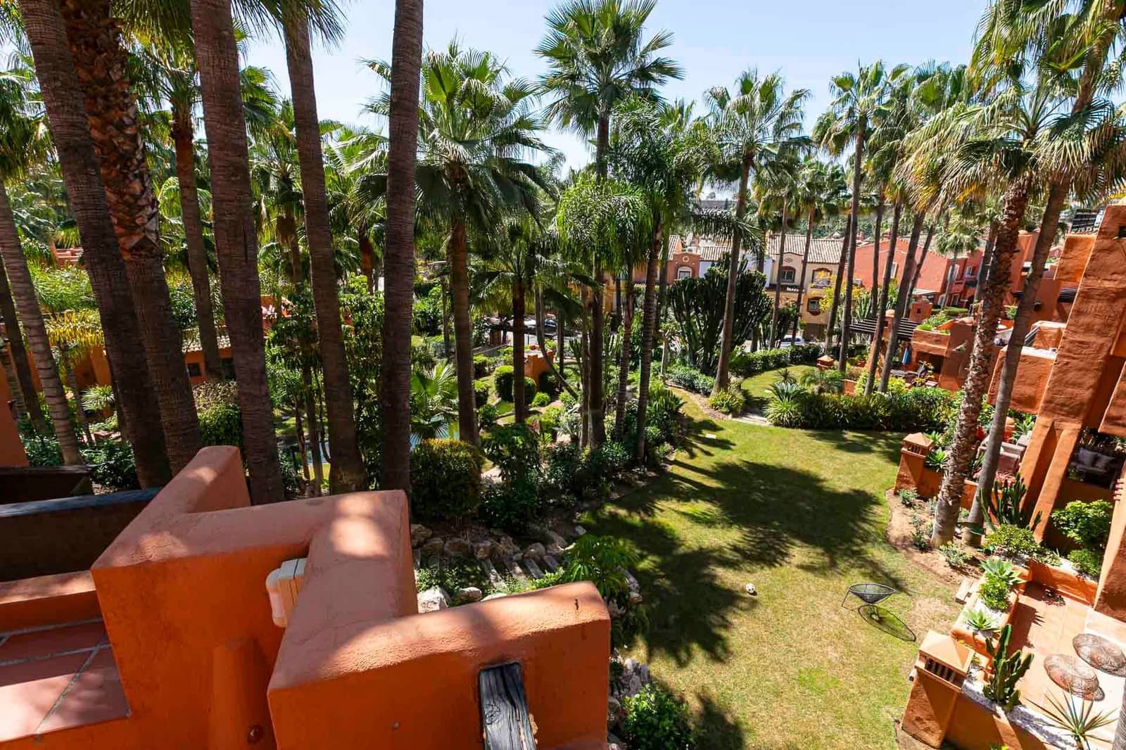 3 soveværelse Lejlighed til salg i Marbella med swimmingpool garage - € 1.950.000 (Ref: 9976763)
