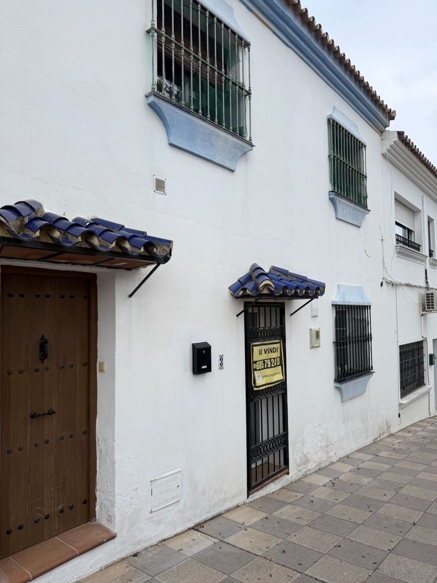2 soverom Kjedet enebolig til salgs i Marbella - € 435 000 (Ref: 9978135)