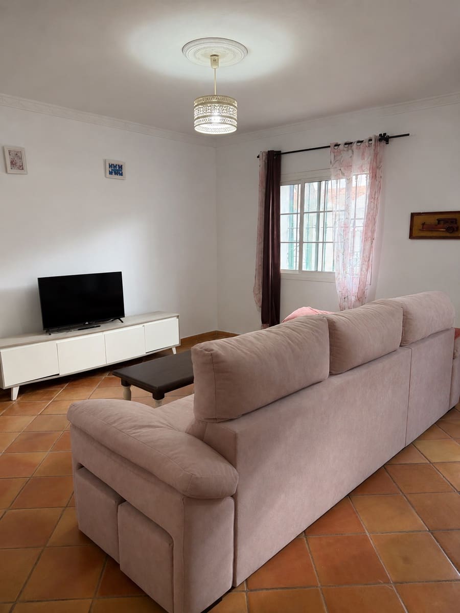 2 soverom Kjedet enebolig til salgs i Marbella - € 435 000 (Ref: 9978135)