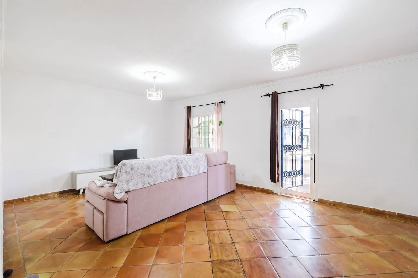 2 chambre Villa/Maison Semi-Mitoyenne à vendre à Marbella - 435 000 € (Ref: 9978135)